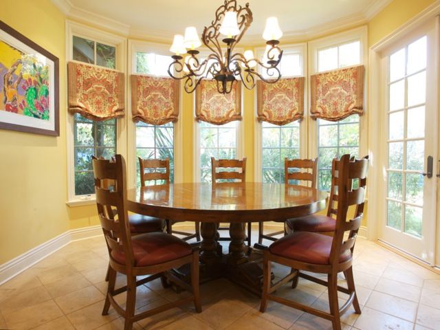 Dinette featuring custom top treatments